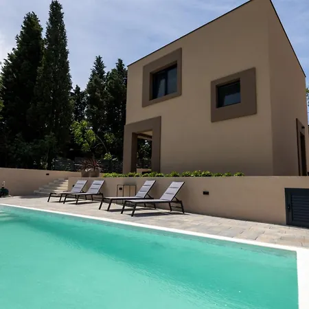 Vila D Cube By Guide *