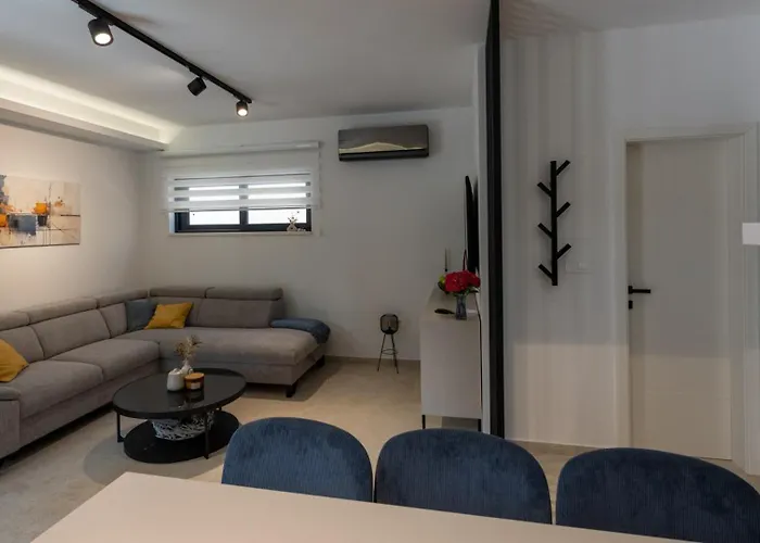 D Cube By Guide Duba